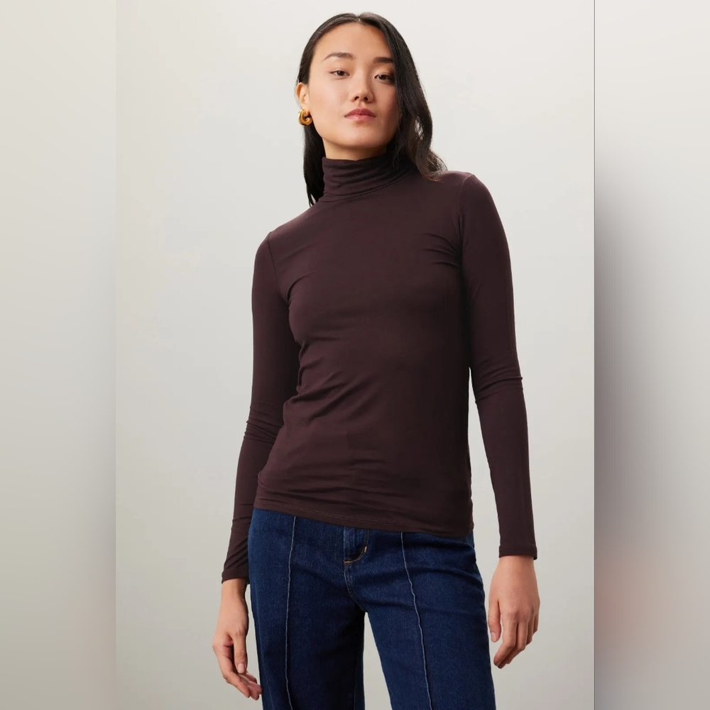 MAJESTIC FILATURES SOFT-TOUCH CLASSIC TURTLENECK SIZE 1 US 2 MSRP $145